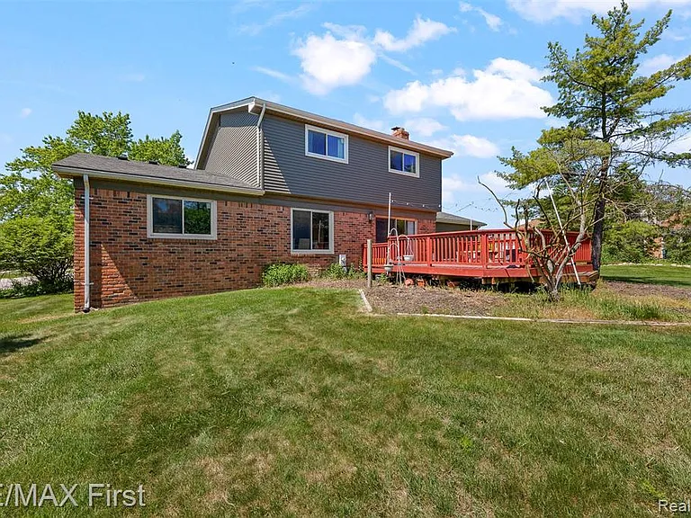 36010 Congress Rd — Photo 30