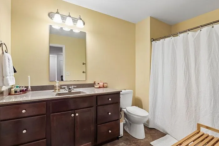463 Cambria Dr — Photo 16