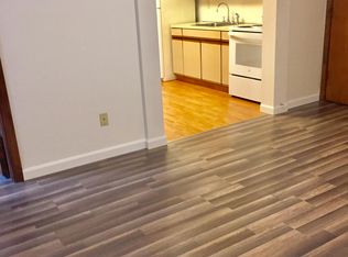 97 Constitution St APT 1, Bristol, RI 02809