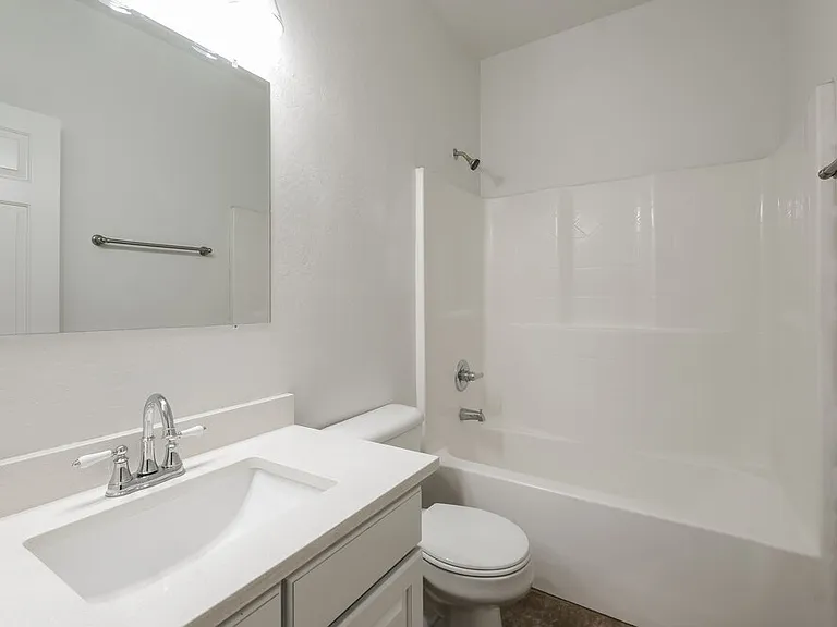 3432 W Apollo Rd — Photo 15