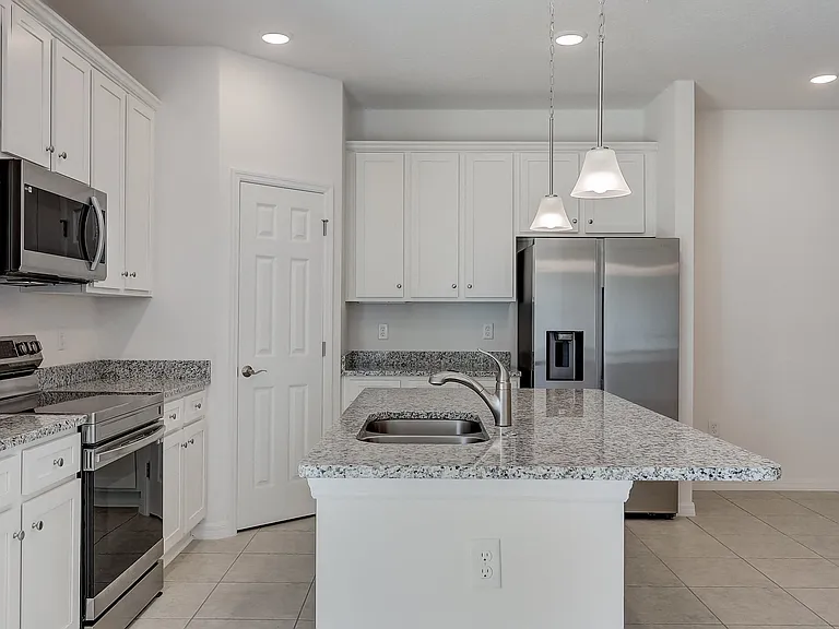 Simmons Trace — Photo 13