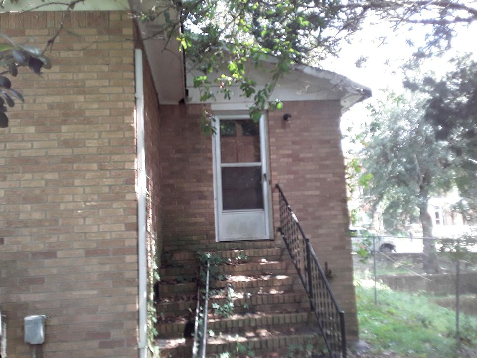 1st image of 747 Goff Ave