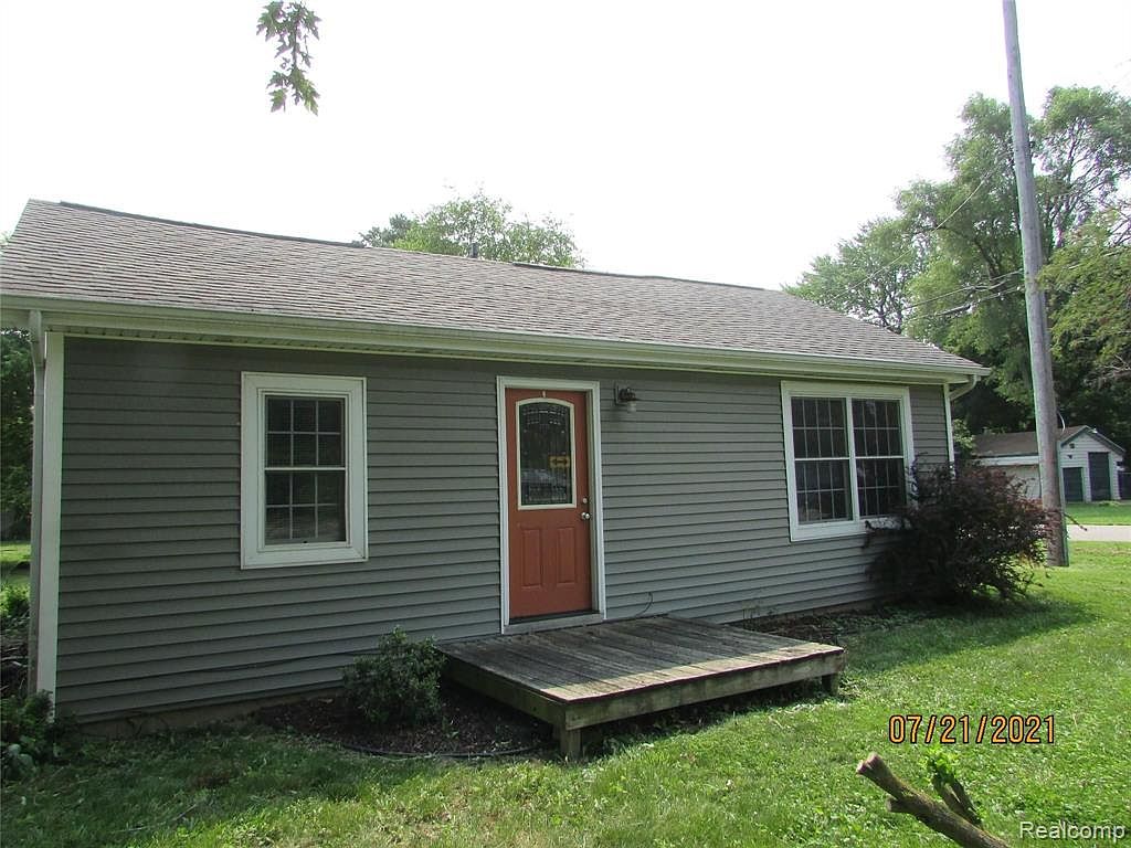 1343 S Belsay Rd, Burton, MI 48509 Zillow