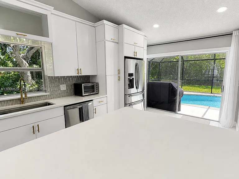 12484 SW 1st St — Photo 14