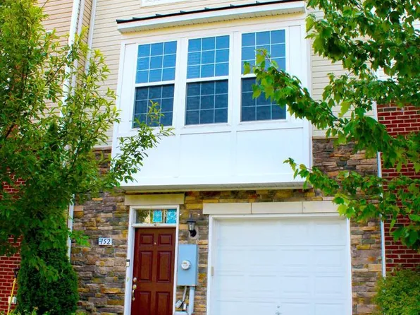 152 Schramm Loop, Stephens City, VA 22655