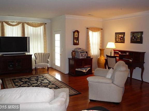 2nd image of 1520 Enyart Way Unit 203