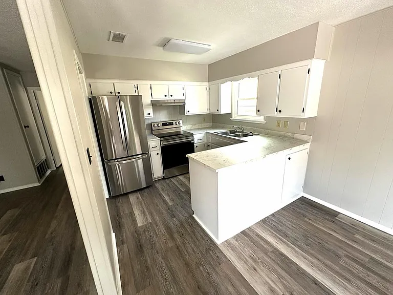 1402 N Adams St #4 — Photo 6