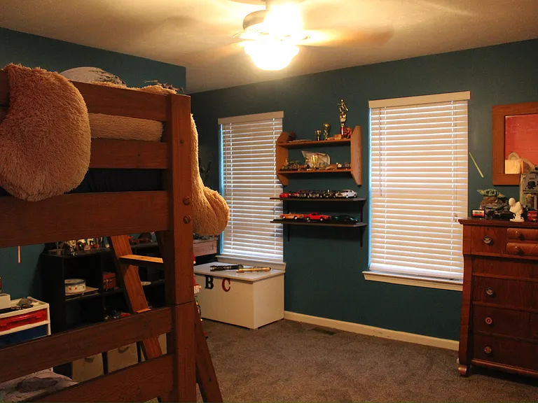 9880 Blue Spruce Dr — Photo 19