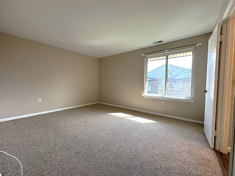 1111 Castle Harbour Way #3C — Photo 10