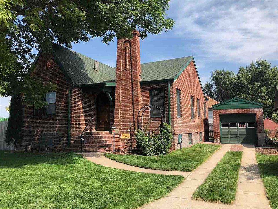 1st image of 617 N Elm St