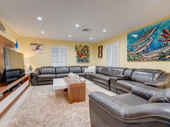 4th image of 27328 Jamaica Ln