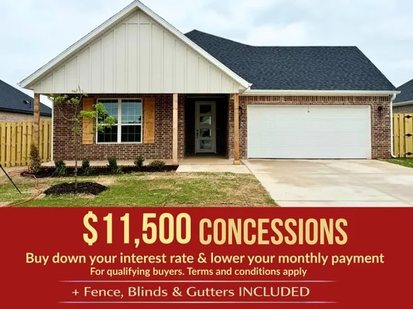 1814 Farmer St, Pea Ridge, AR 72751