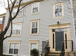 7733 Inversham Dr APT 164, Falls Church, VA 22042