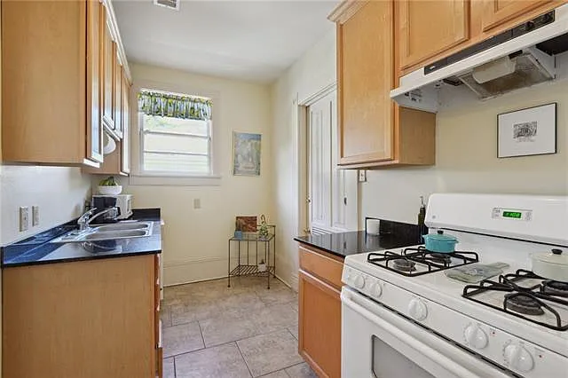 3405 Coliseum St #1 — Photo 7