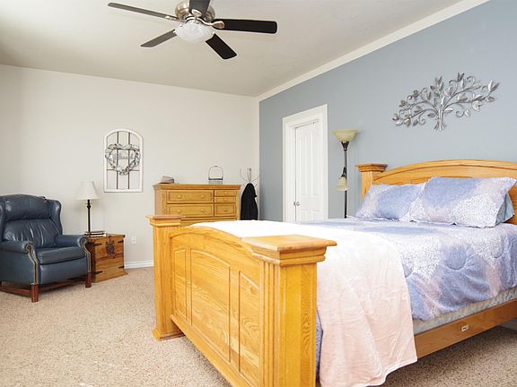 5th image of 9726 W Sleepy Hollow Ln