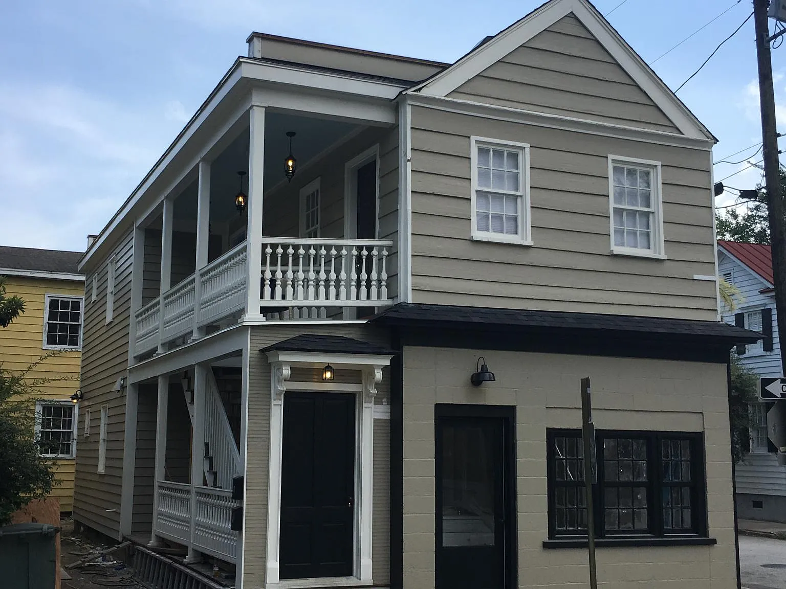 123 Line St — Photo 1