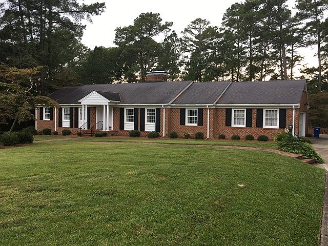 1st image of 417 Dogwood Trl