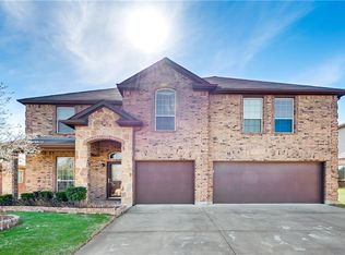5221 Molasses Dr, Fort Worth, TX 76179
