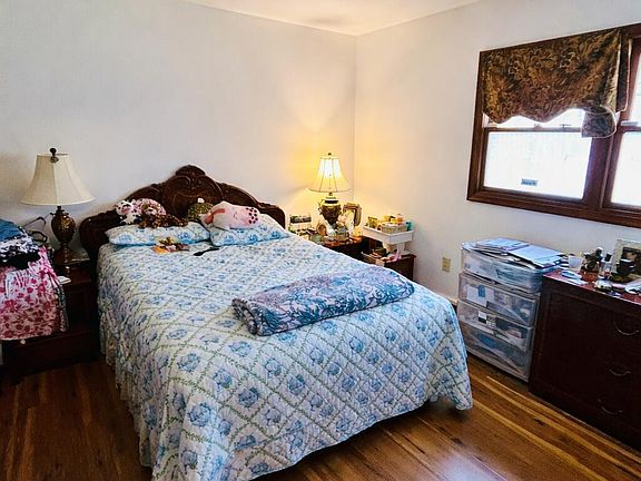 5th image of 7174 Robinwood Dr