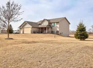 30055 145th St NW, Princeton, MN 55371