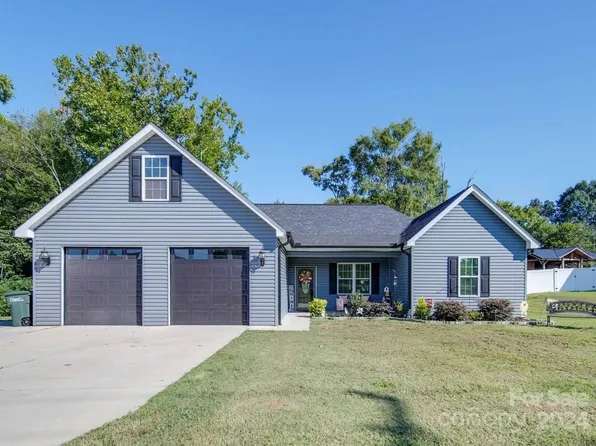 2330 Roberta Rd, Concord, NC 28027
