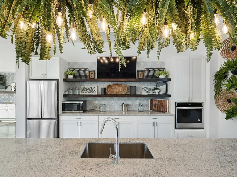 Lorrel Apartments — Photo 6