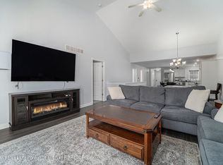 4015 Eastbridge Circle Rd, Stockbridge, MI 49285