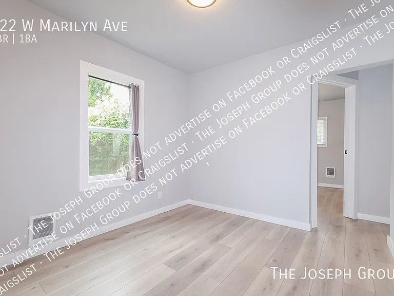 222 W Marilyn Ave — Photo 12