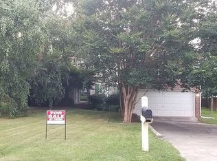 121 Brassfield Ct, Irmo, SC 29063