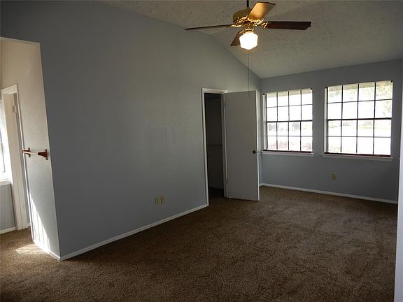 5th image of 14111 Royal Hill Dr