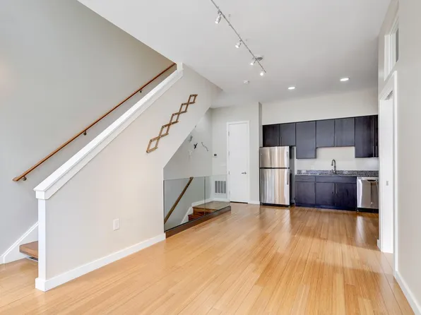 1561 E 118th St #C, Cleveland, OH 44106