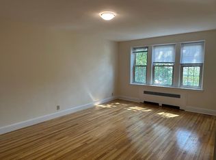24 Concord Ave #312, Cambridge, MA 02138