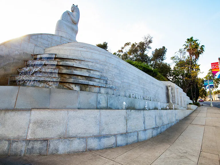 Hollywood Bowl fountain