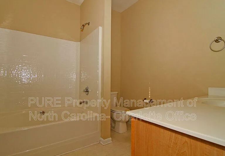 7428 Darblay St — Photo 8