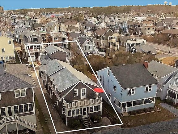 2nd image of 114 Ocean View Pkwy