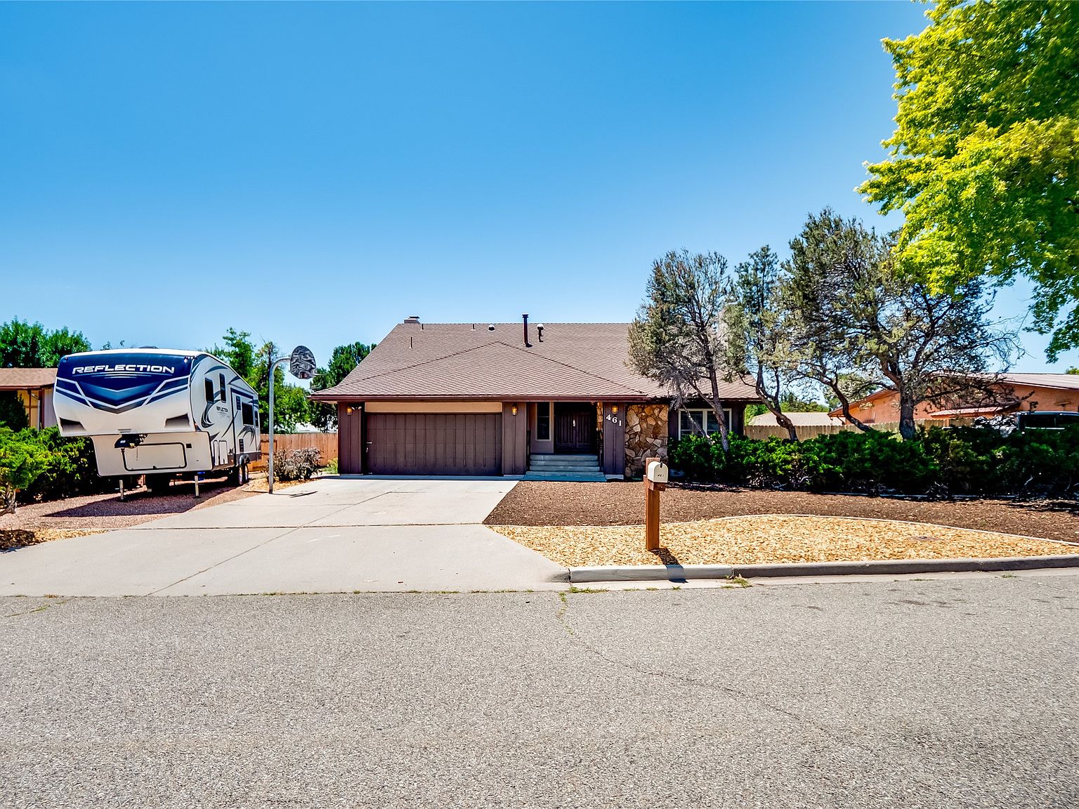 461 Pruitt Ave, White Rock, NM 87547 | Zillow