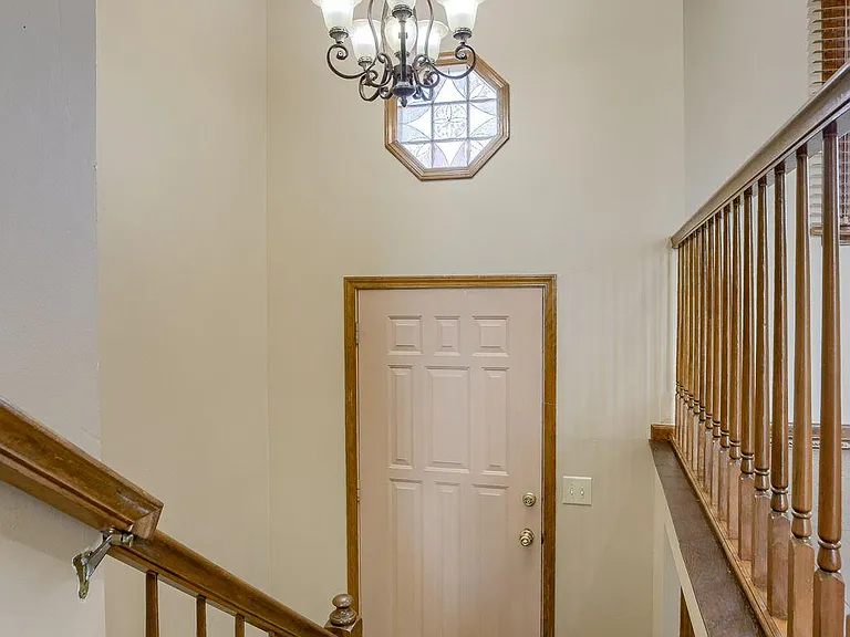 5019 N 126th Ave — Photo 3