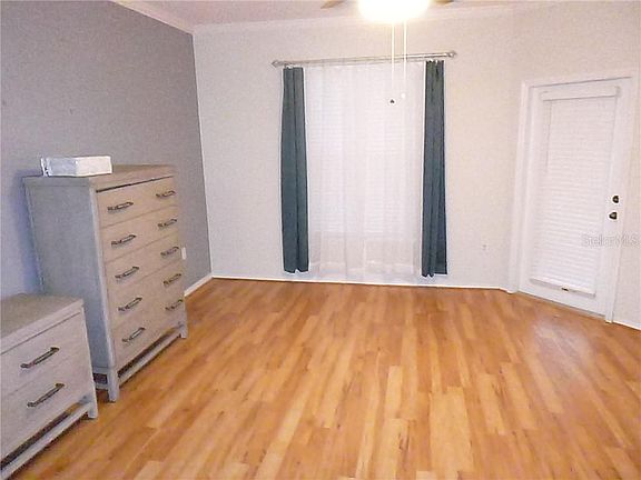 3rd image of 10108 Courtney Oaks Cir APT 102