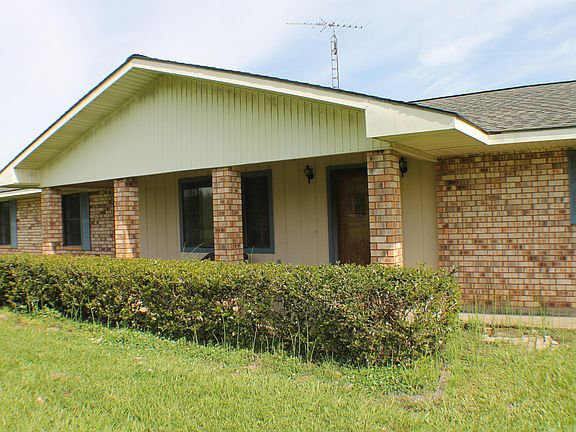 3rd image of 5347 E Highway 190