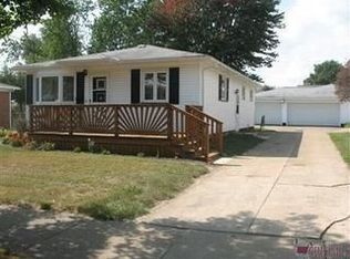 612 Lansing Rd, Akron, OH 44312