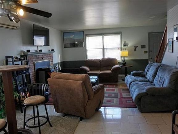 5th image of 3123 Clifton Ave