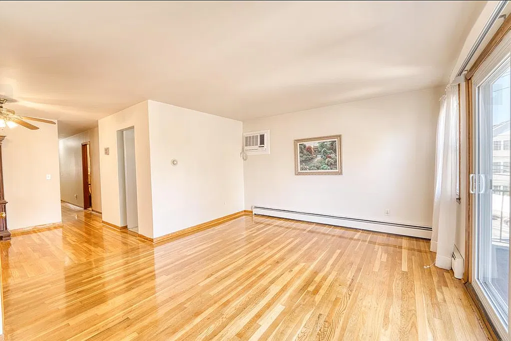 3 bed, 1500 sqft, $2,750 — Photo 3