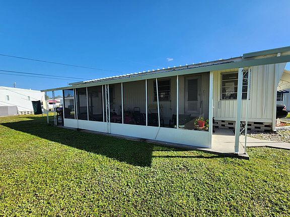 2nd image of 10563 1st Ln N