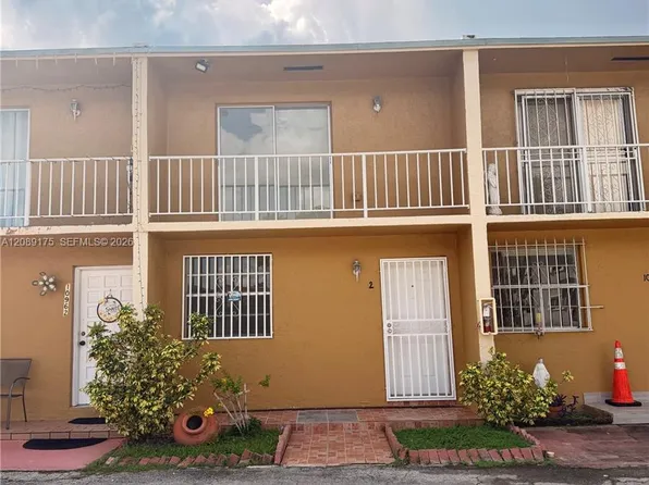 10962 SW 4th St #I2, Sweetwater, FL 33174