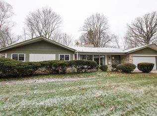 6931 N Beech Tree Dr, Glendale, WI 53209