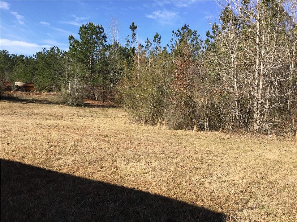 2nd image of 125 Boggy Creek Rd