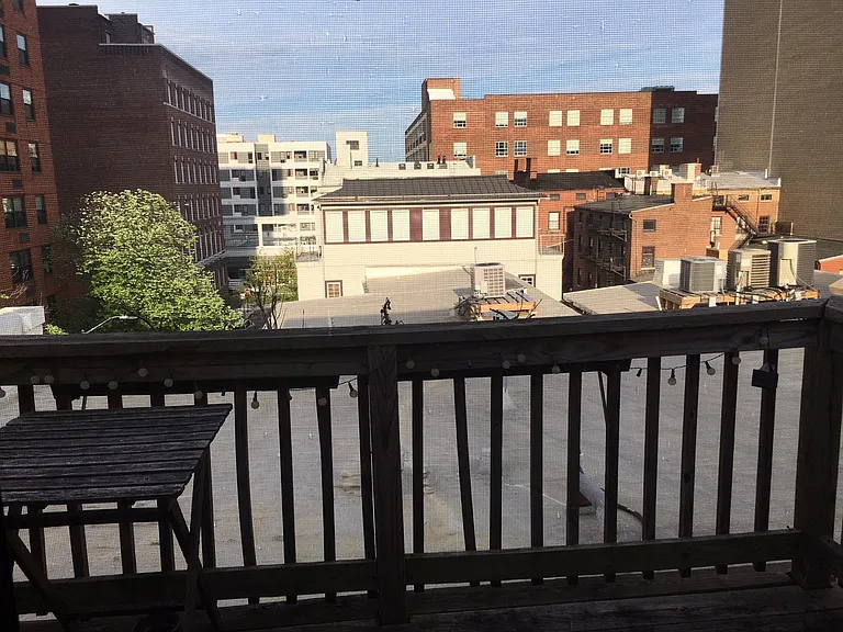504 Cathedral St — Photo 1