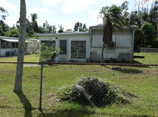 3050 Karen Dr, Naples, FL 34112