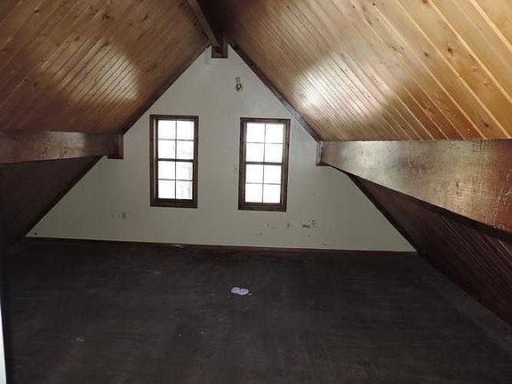 Upstairs bedroom