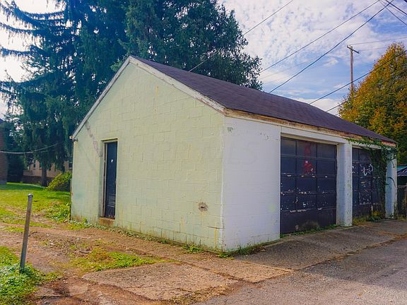 4th image of 824 W Rich St